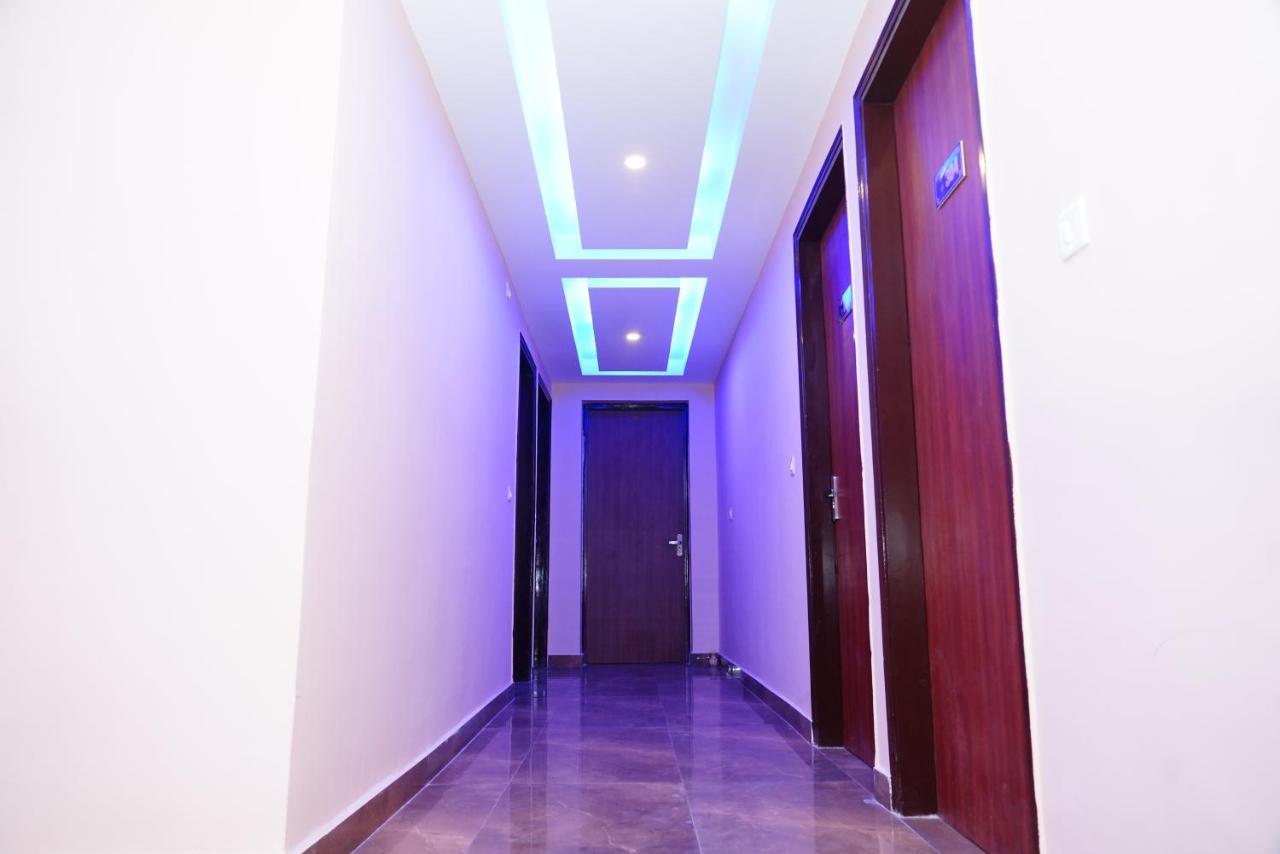Expomart Inn Greater Noida Exterior photo
